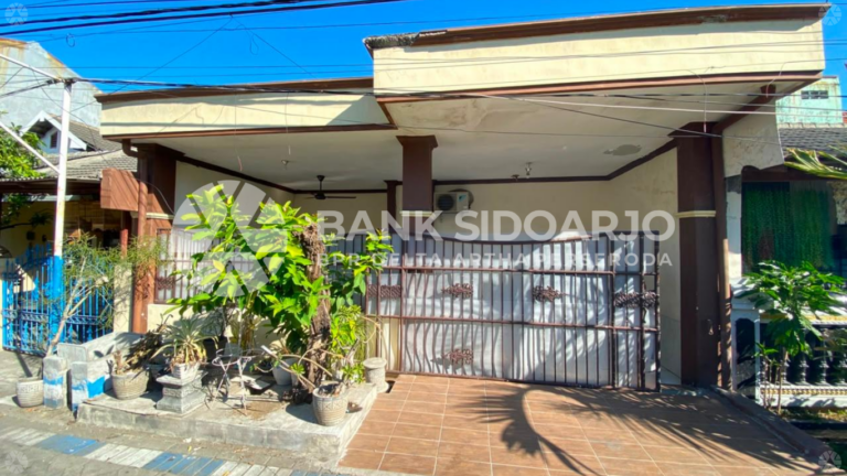 Rumah Strategis Kepuhkiriman Waru