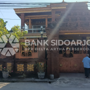 Rumah Megah 2 Lantai Sukomoro, Nganjuk