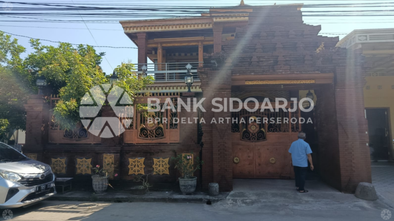 Rumah Megah 2 Lantai Sukomoro, Nganjuk